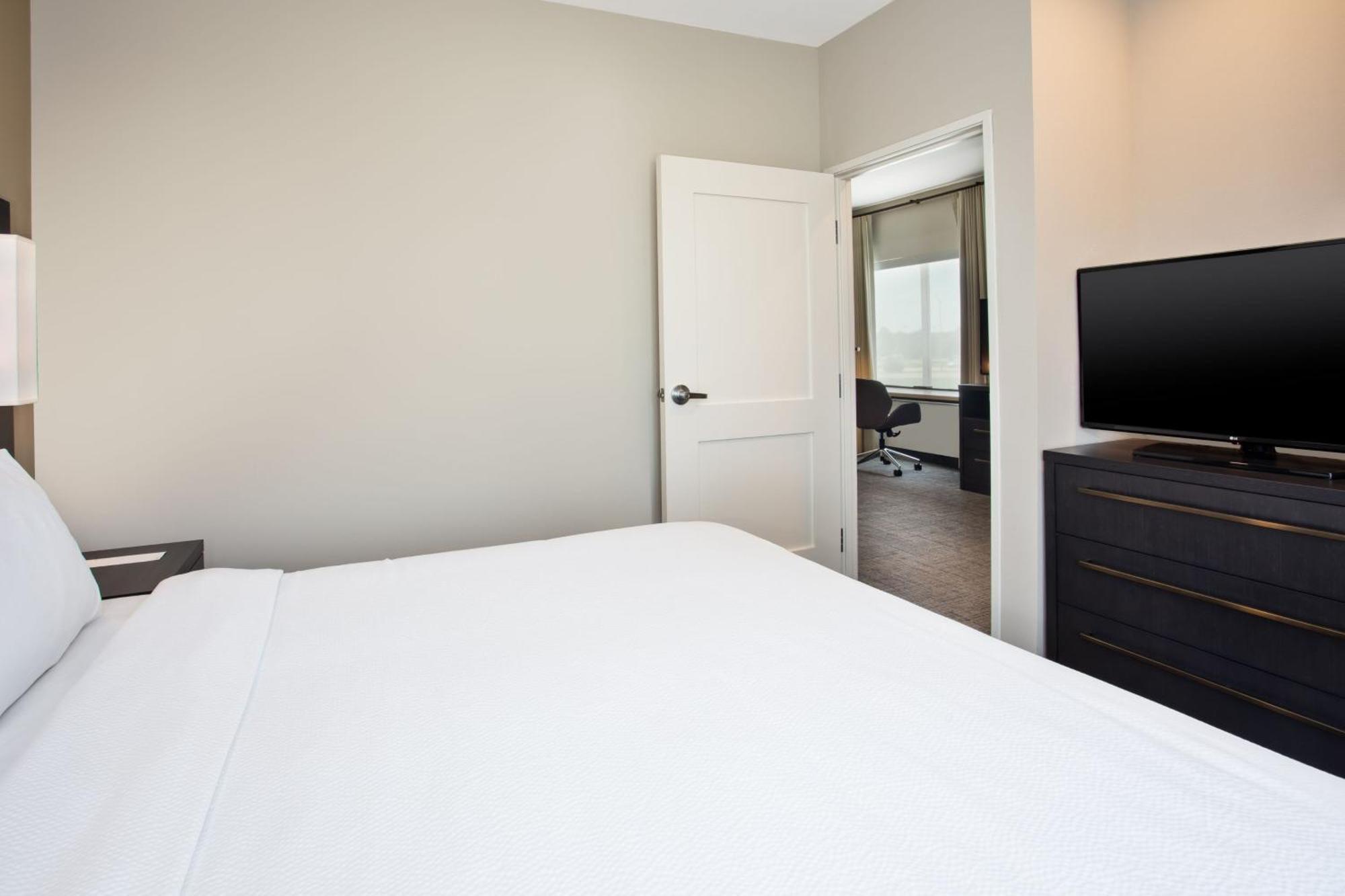 Residence Inn By Marriott וויצ'יטה פולס מראה חיצוני תמונה