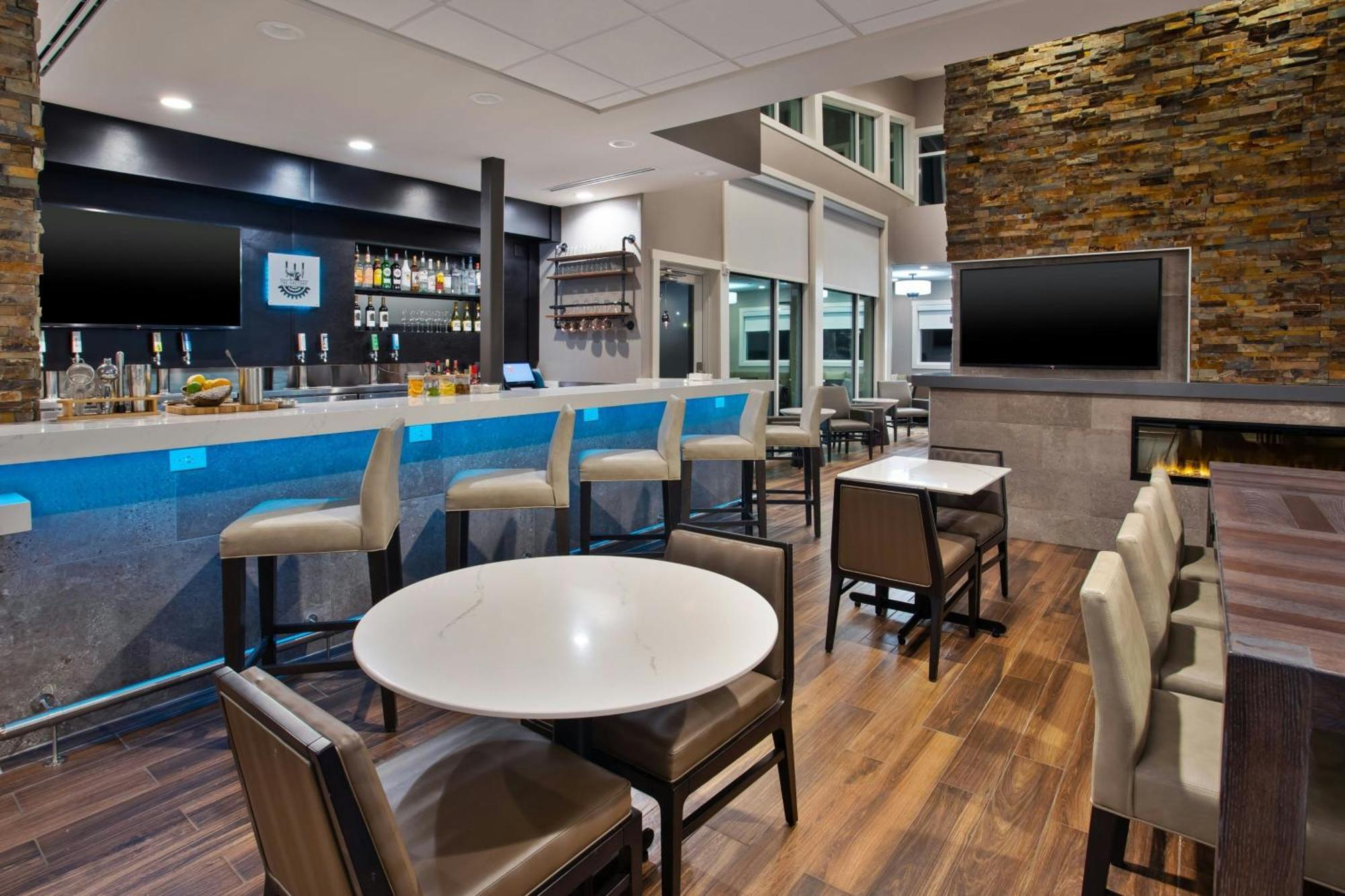 Residence Inn By Marriott וויצ'יטה פולס מראה חיצוני תמונה